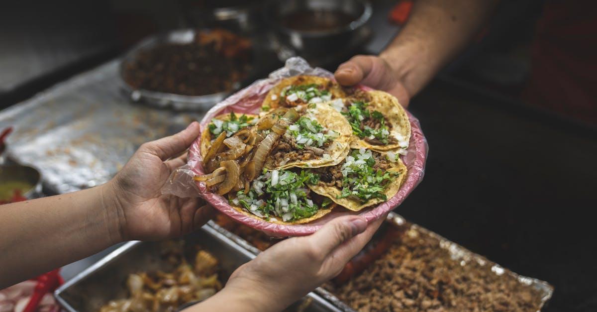 Upptäck mångfalden av food trucks på Social Summit 2024